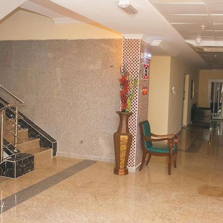 Conference Hotel , 아베오쿠타 외부 사진