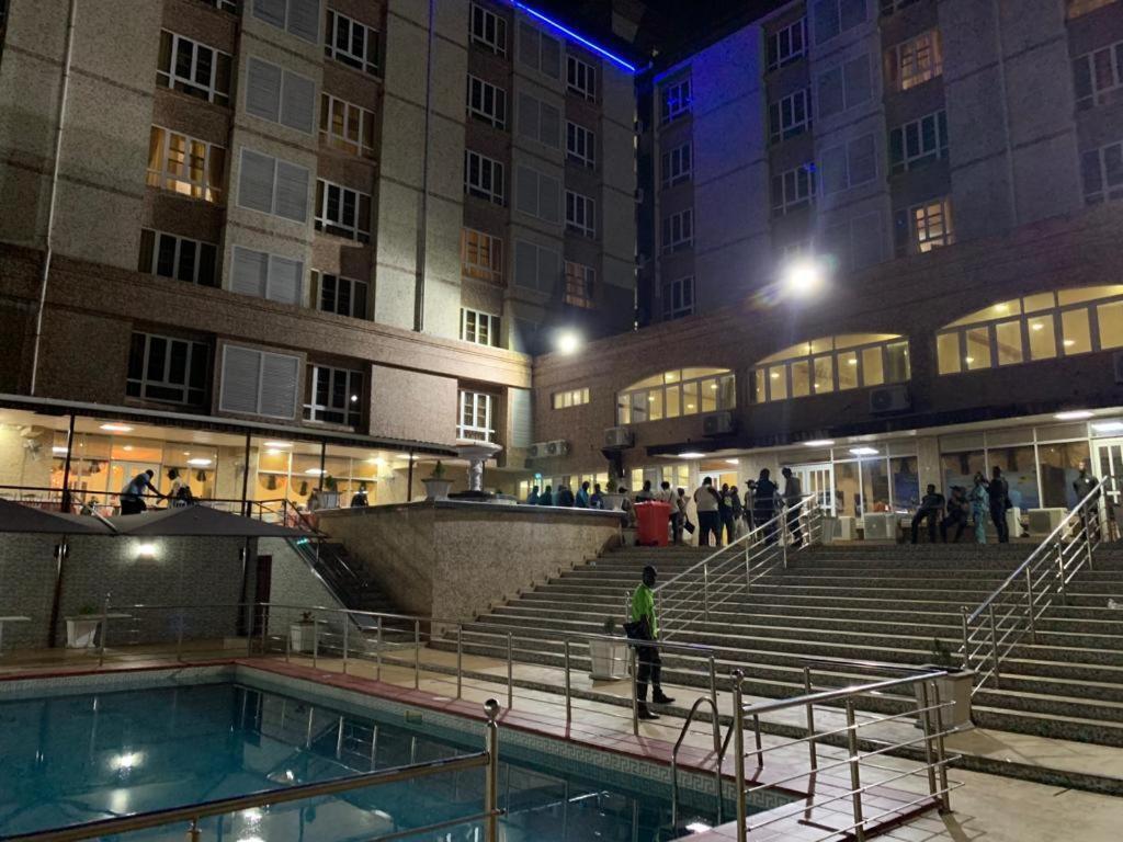 Conference Hotel , 아베오쿠타 외부 사진
