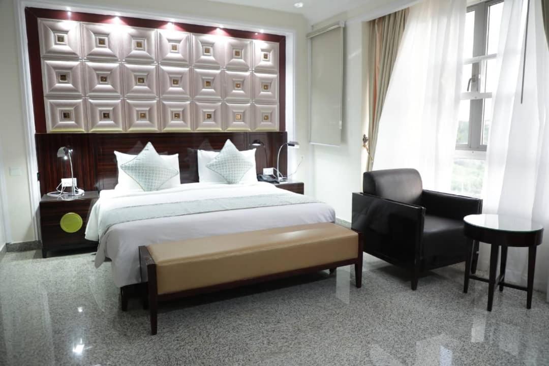 Conference Hotel , 아베오쿠타 외부 사진