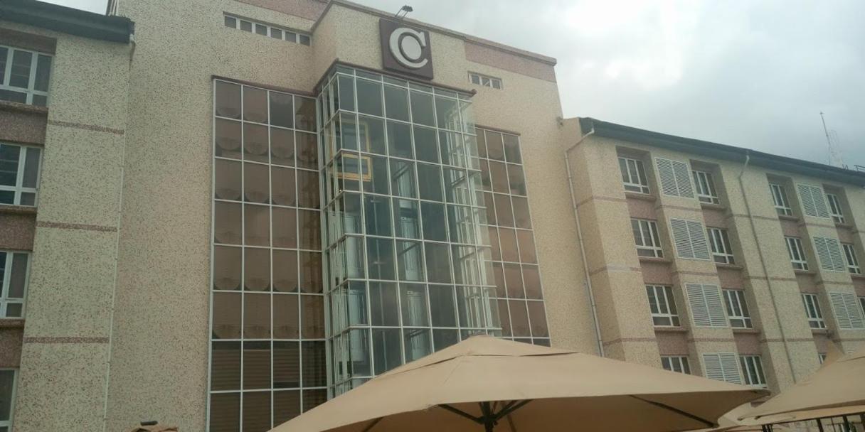 Conference Hotel , 아베오쿠타 외부 사진