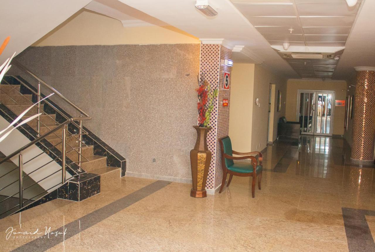 Conference Hotel , 아베오쿠타 외부 사진